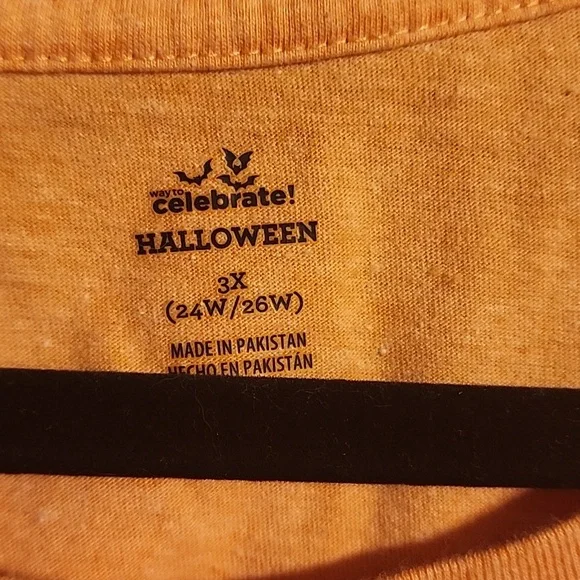 ‼️50%_5+Bundles‼️ HAPPY HALLOWEEN T-Shirt B1 - Picture 4 of 7